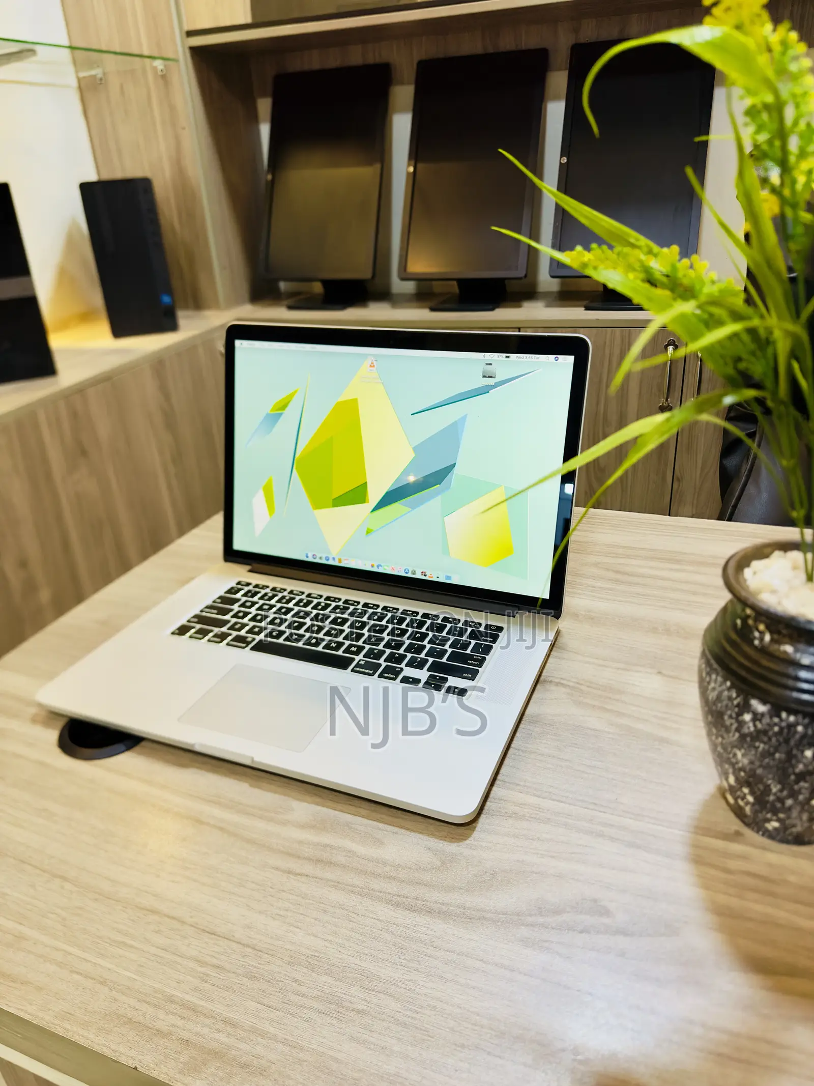 Laptop Apple MacBook Pro 2013 16GB Intel Core I7 SSD 256GB