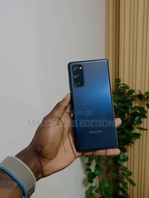 Samsung Galaxy S20 FE 128 GB Blue