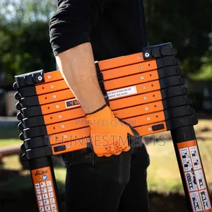 Telescoping Ladder Compact Ladder for Apartment/Home/Car,With 7steps