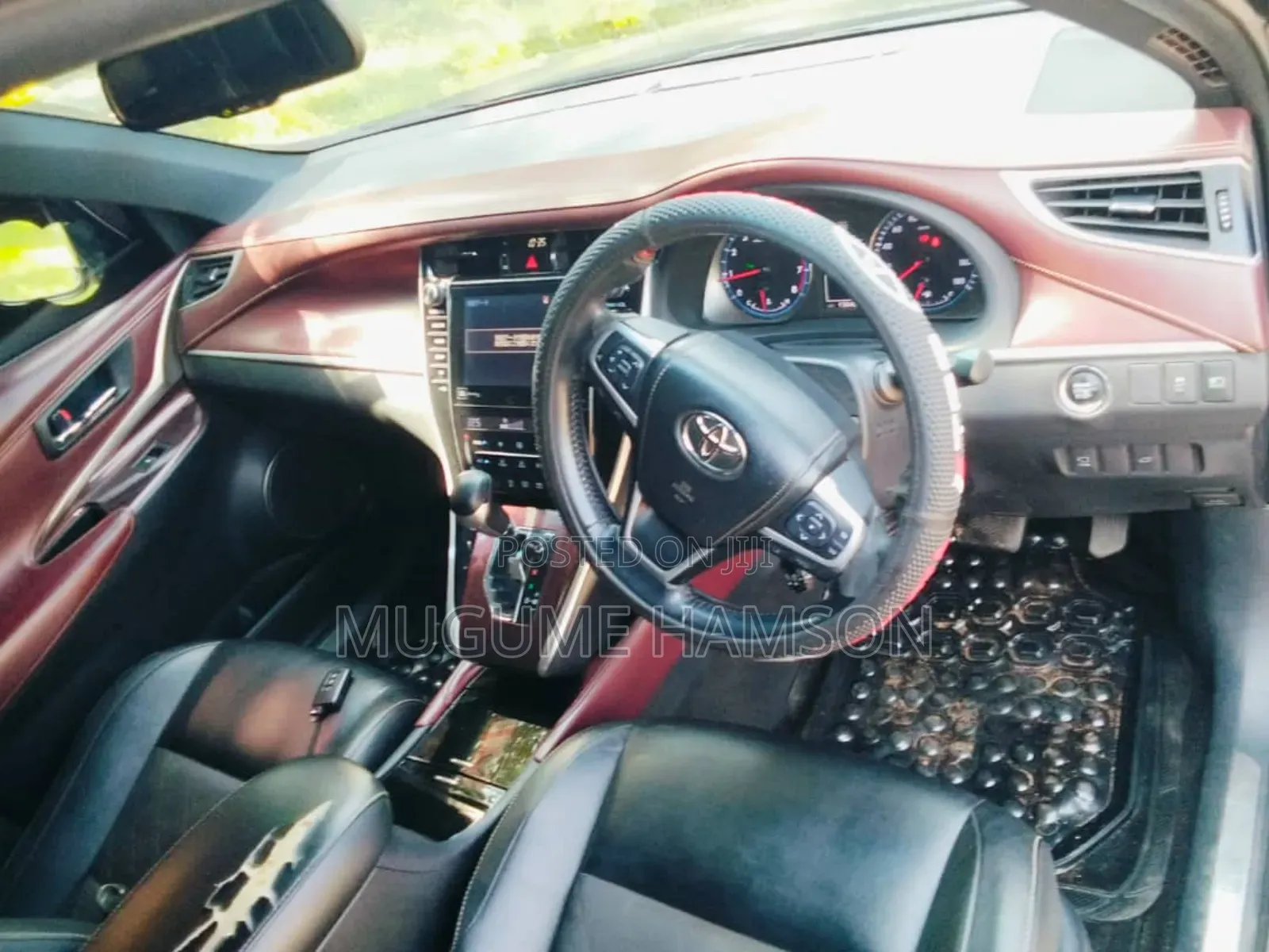 Toyota Harrier 2.0 2015 Silver