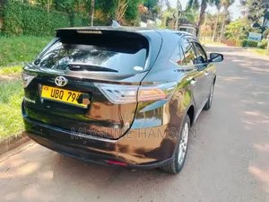 Toyota Harrier 2.0 2015 Silver
