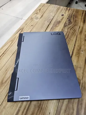 New Laptop Lenovo LOQ 15IRH8 16GB Intel Core i5 SSD 512GB