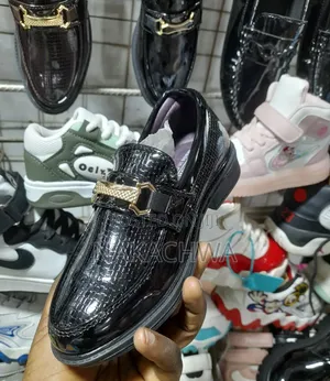 Its Un Good Black Shoes for Kids