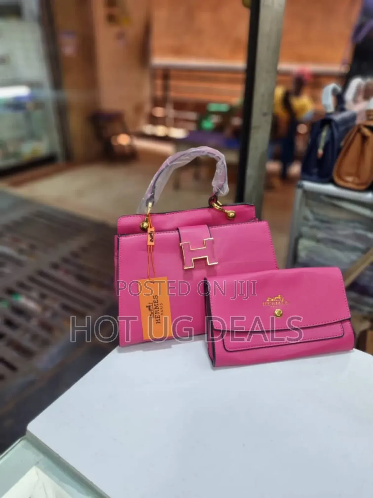 2 Pc Ladies Classic Handbag With Multiple Compartments- Gold