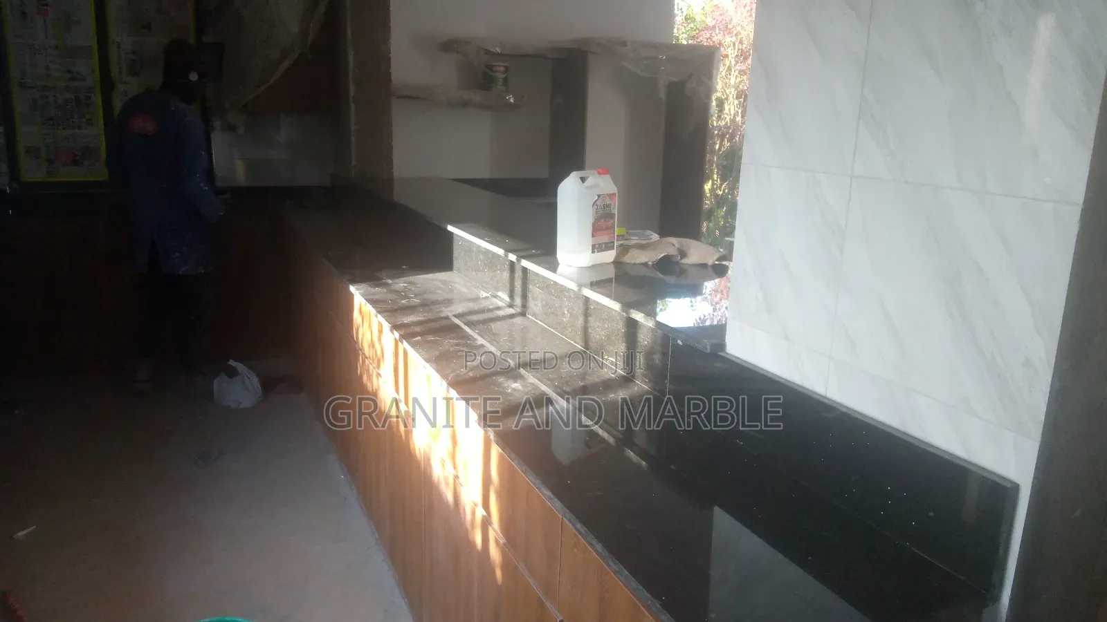 Premium Polished Granite for Kitchens