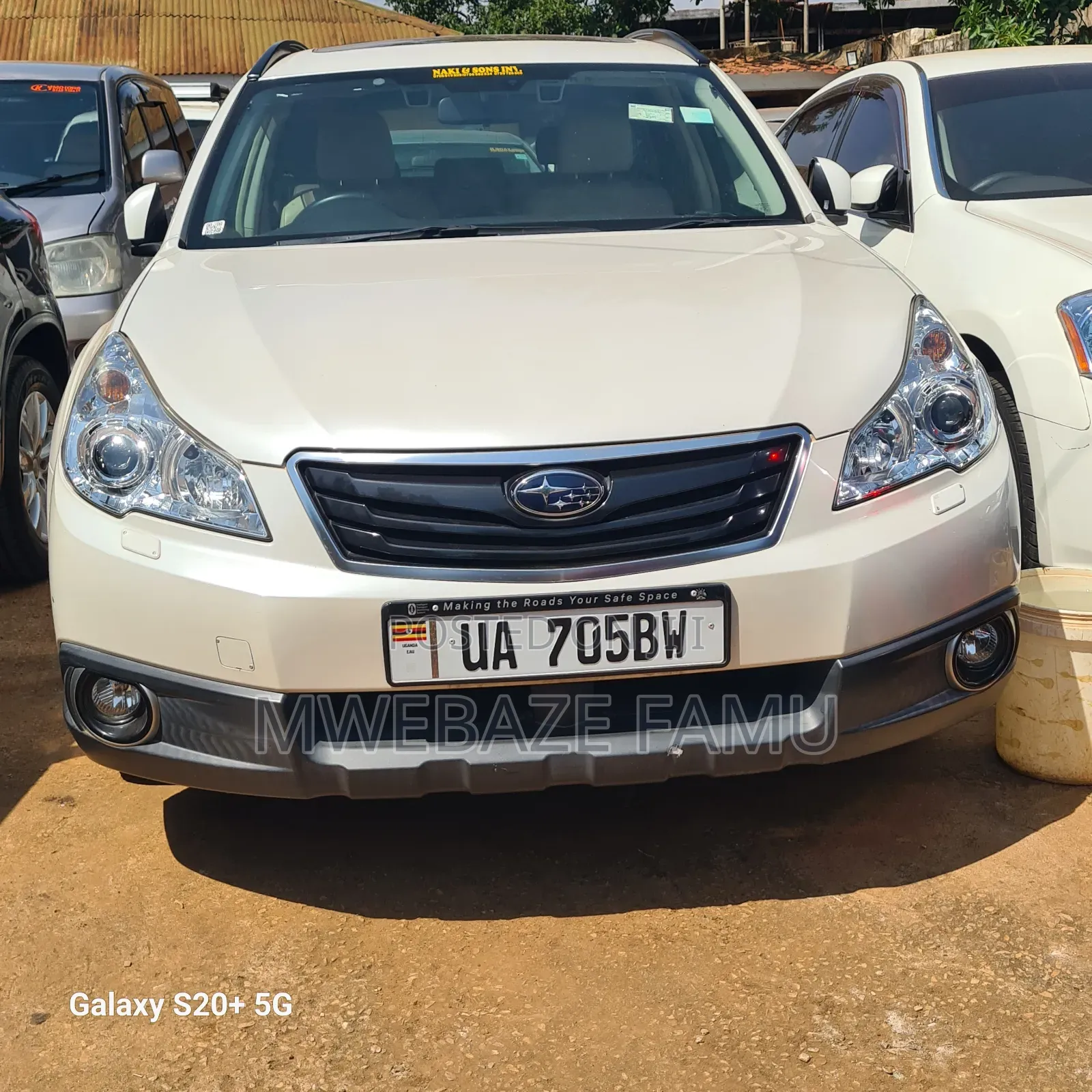 Subaru Outback 2011 White