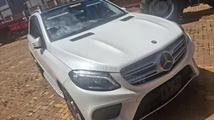 Mercedes-Benz GLE-Class GLE 350 2017 White