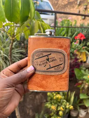 Black Label Leather Hip Flask (Stainless Steel)
