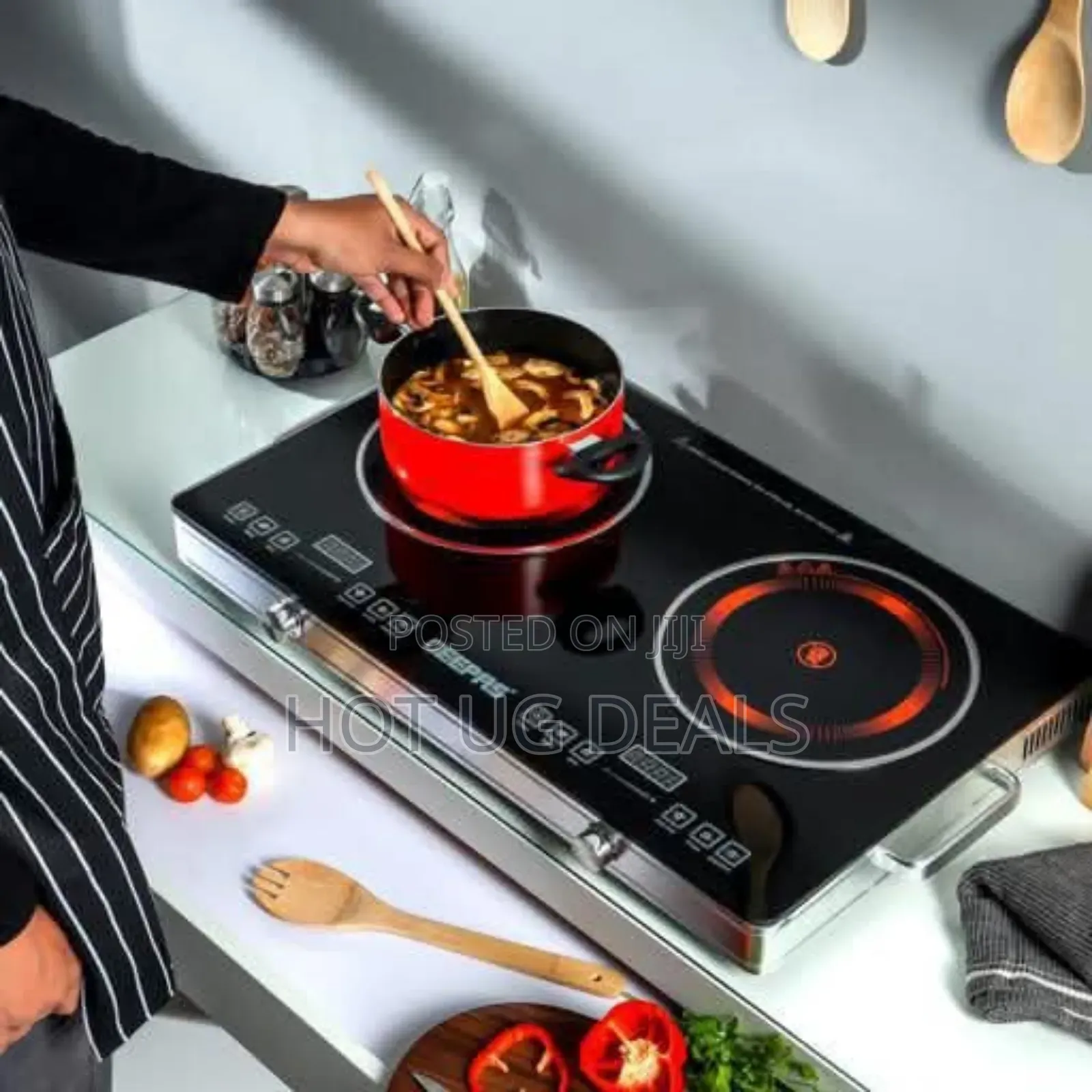 Sonashi Double-burner Infrared Ceramic Cooker.