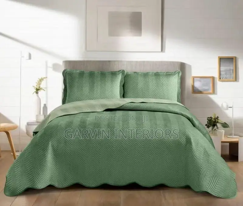 Volvet Bedspread Plain 6x6/7x7