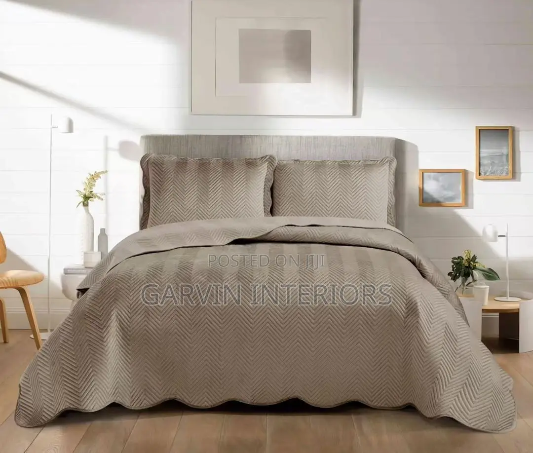 Volvet Bedspread Plain 6x6/7x7