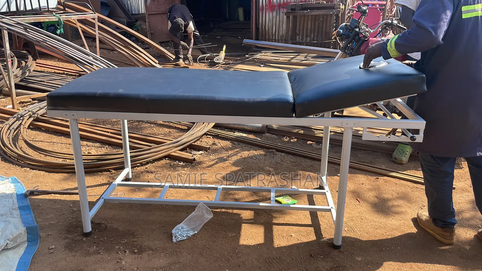 Massage Bed Black