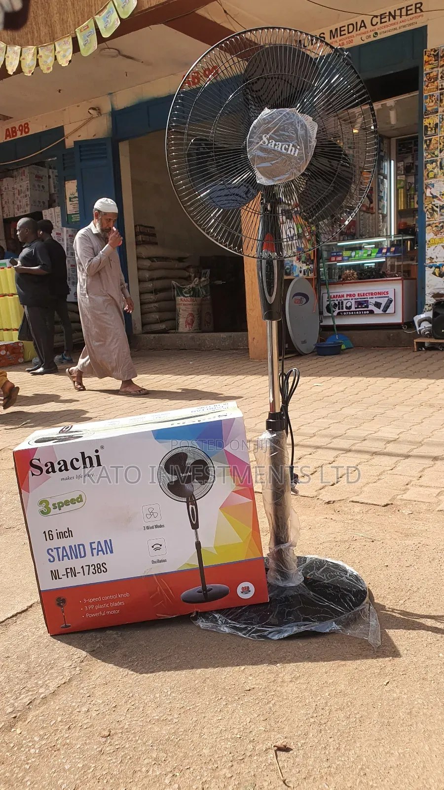 Saachi Stand Fan Black