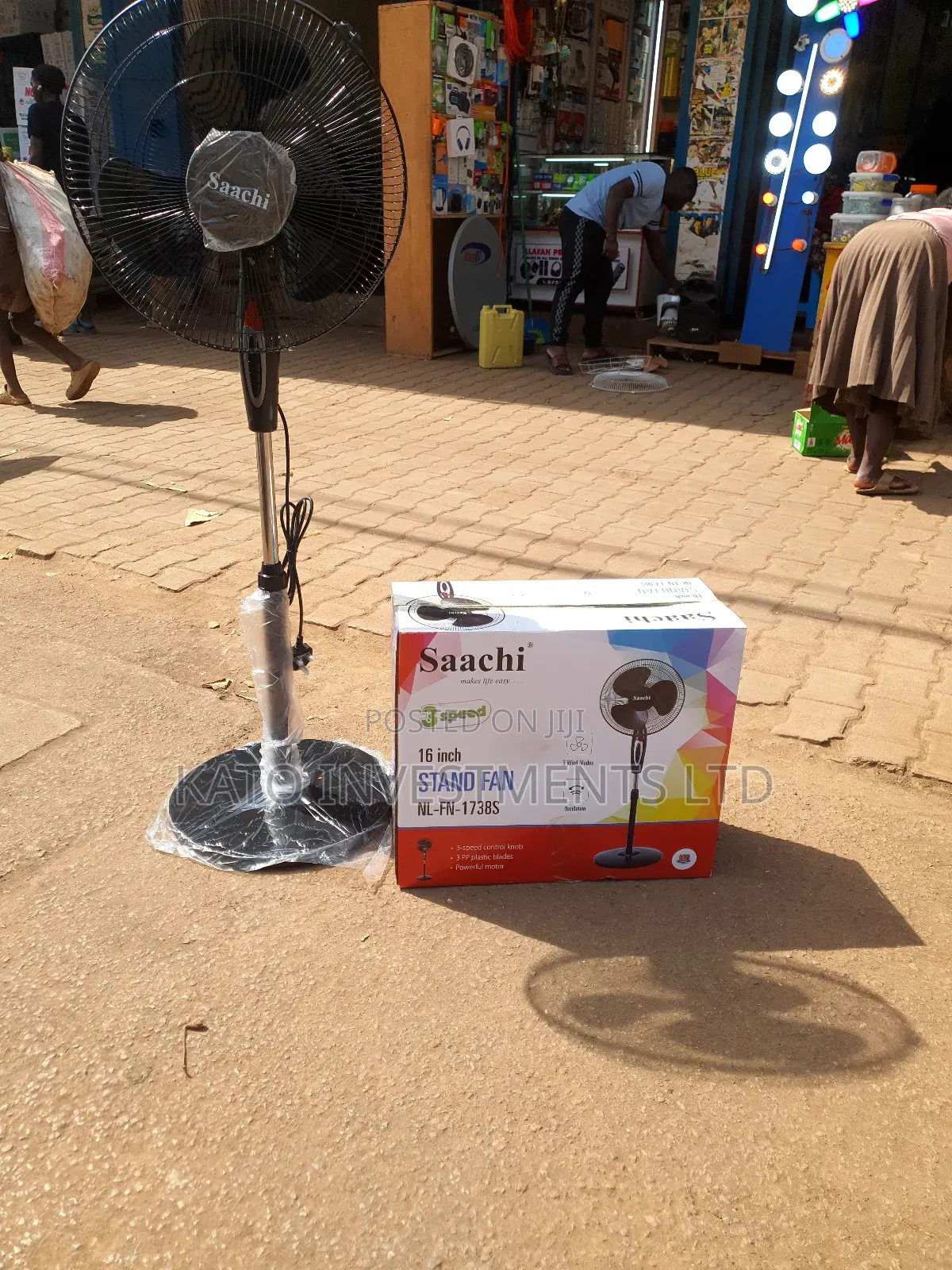 Saachi Stand Fan Black