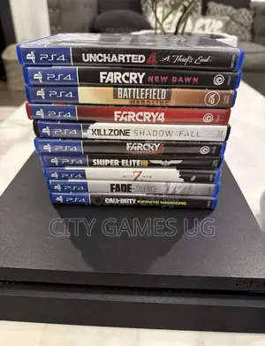 Sony Playstation 4 Slim 500gbconsole W/ 2 Controllers + 10 Games