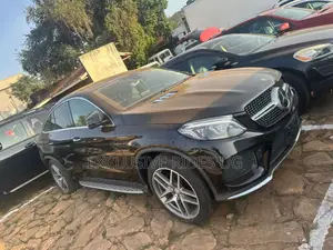Mercedes-Benz GLE-Class 2016 Black
