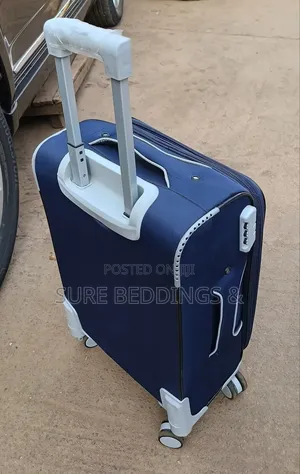 Memo Dfavors Simple Suitcase
