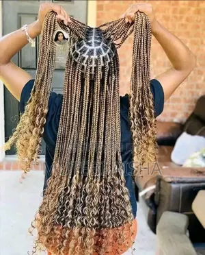 Braids and Curl