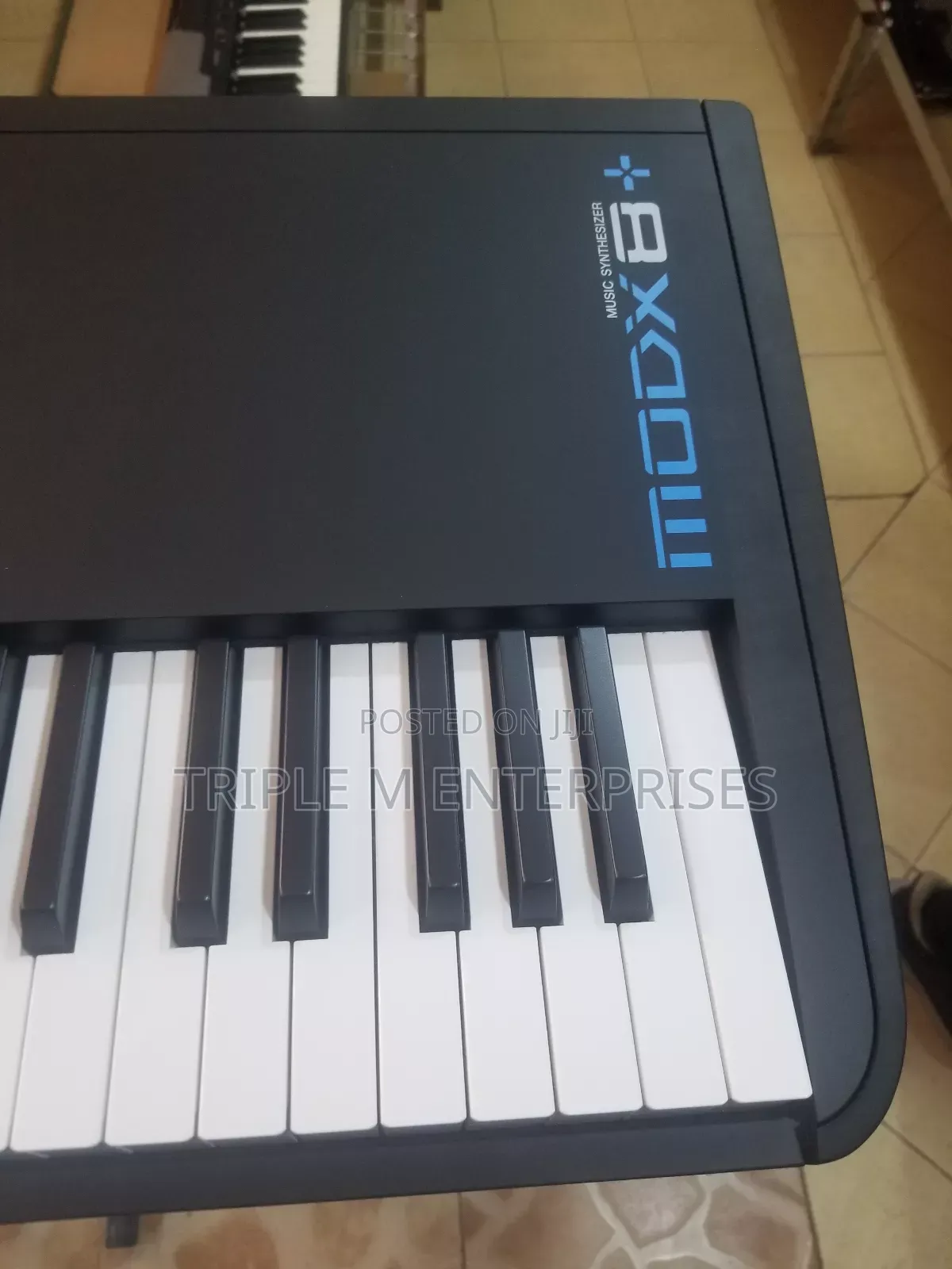 Piano Modx 8