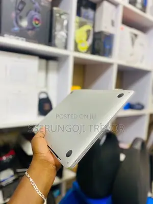 Laptop Apple MacBook Air 8GB Intel Core I5 SSHD+SSD 128GB