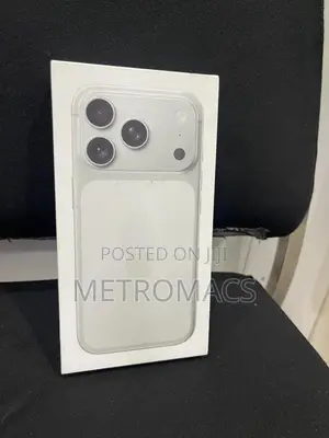 New Apple iPhone 17 Pro 256 GB Silver
