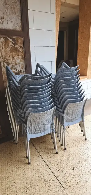 Garden Plastic Chairs Plastic Chairs With Steel Stands