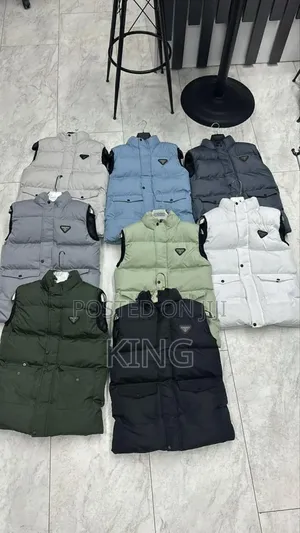 Comforting Puffer Half Jacket