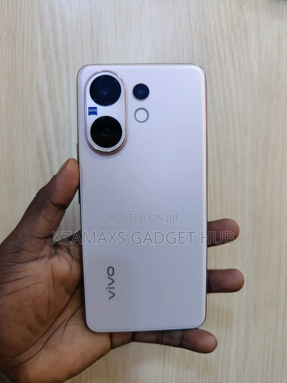 Vivo V60 256 GB Bronze