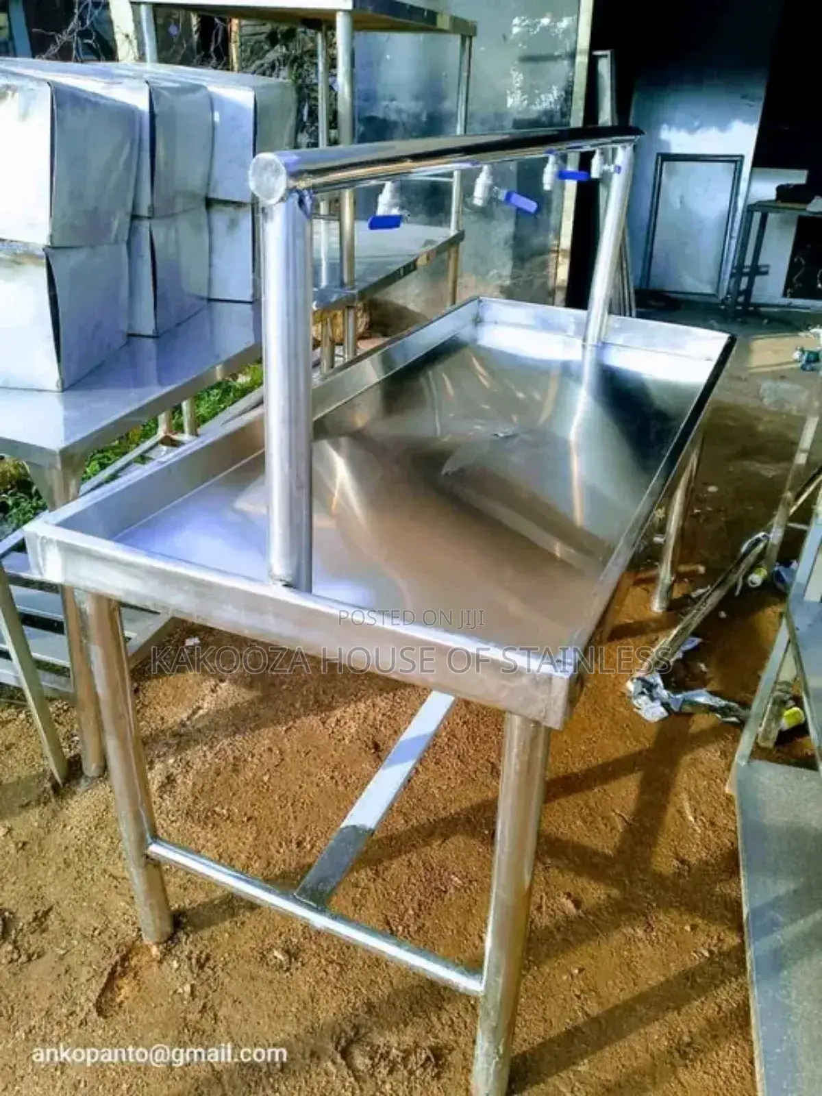 Parking Working Table