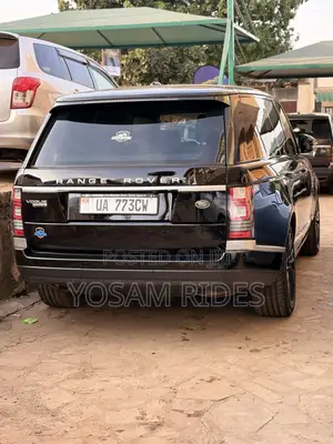 Land Rover Range Rover Vogue 2015 Black