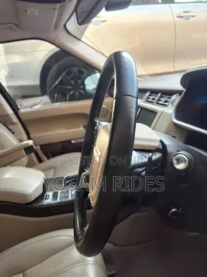 Land Rover Range Rover Vogue 2015 Black