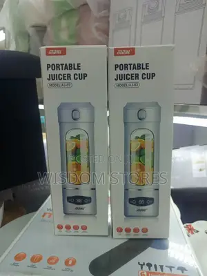 Portable Juicer Cup