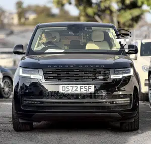 Land Rover Range Rover Vogue 2022 Black