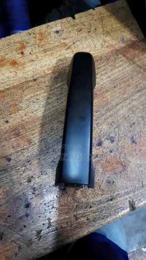 Landcruiser Lc150 Rear Door Handle