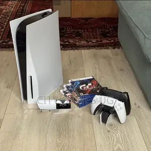 Sony Playstation 5 : Console, Controllers and Games