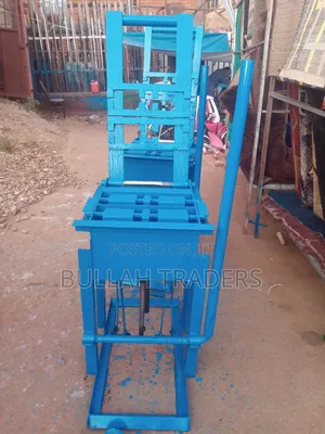 Hollow and Solid Block Making Machine for Concrete
