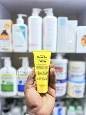 Honey Bee Facial Treatment Cream for Hyperpigmentation