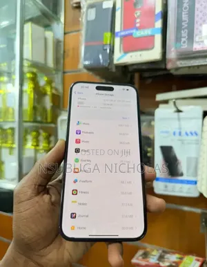 Apple iPhone 16 Plus 128 GB Black