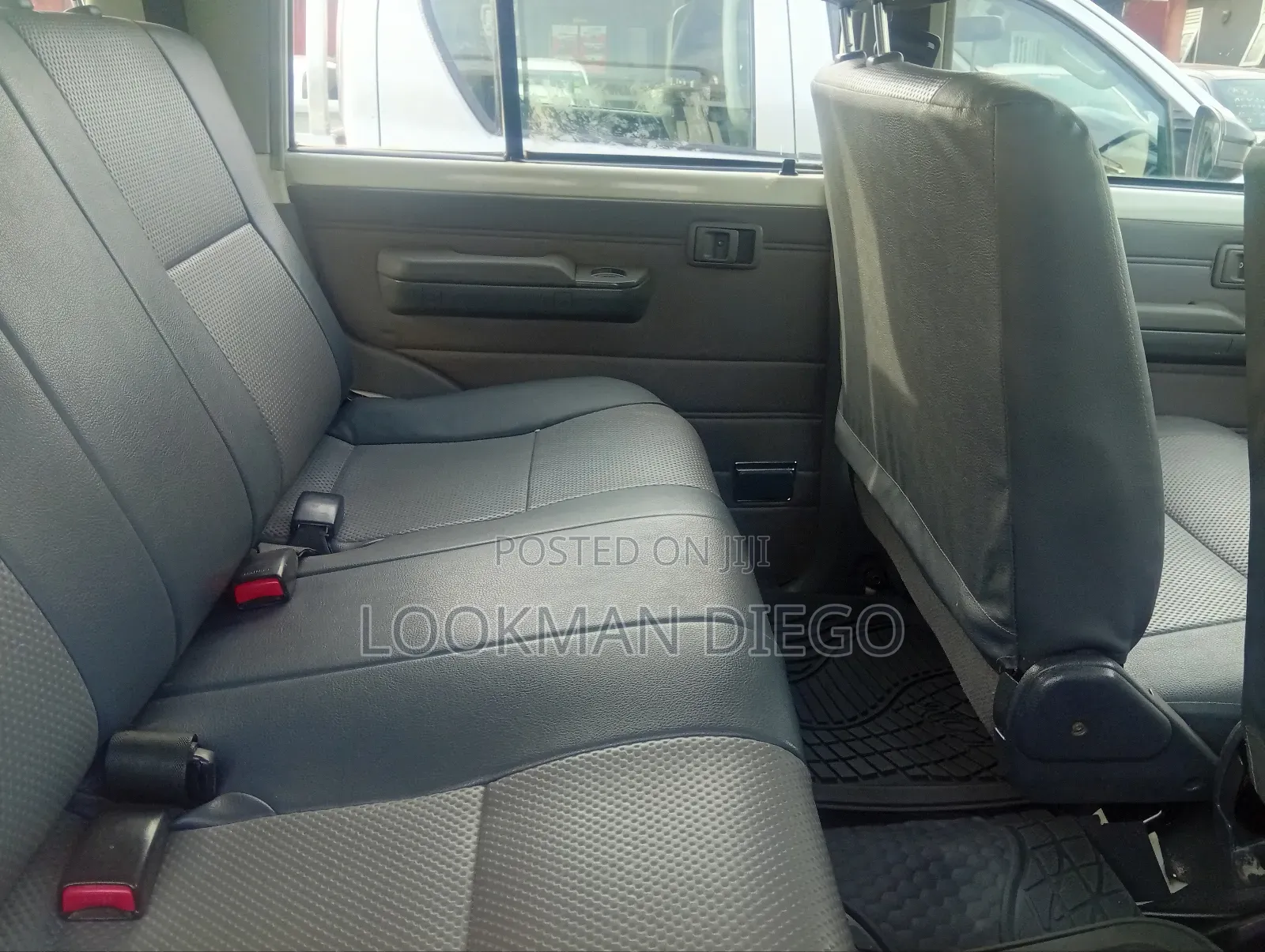 Toyota Land Cruiser 2017 White