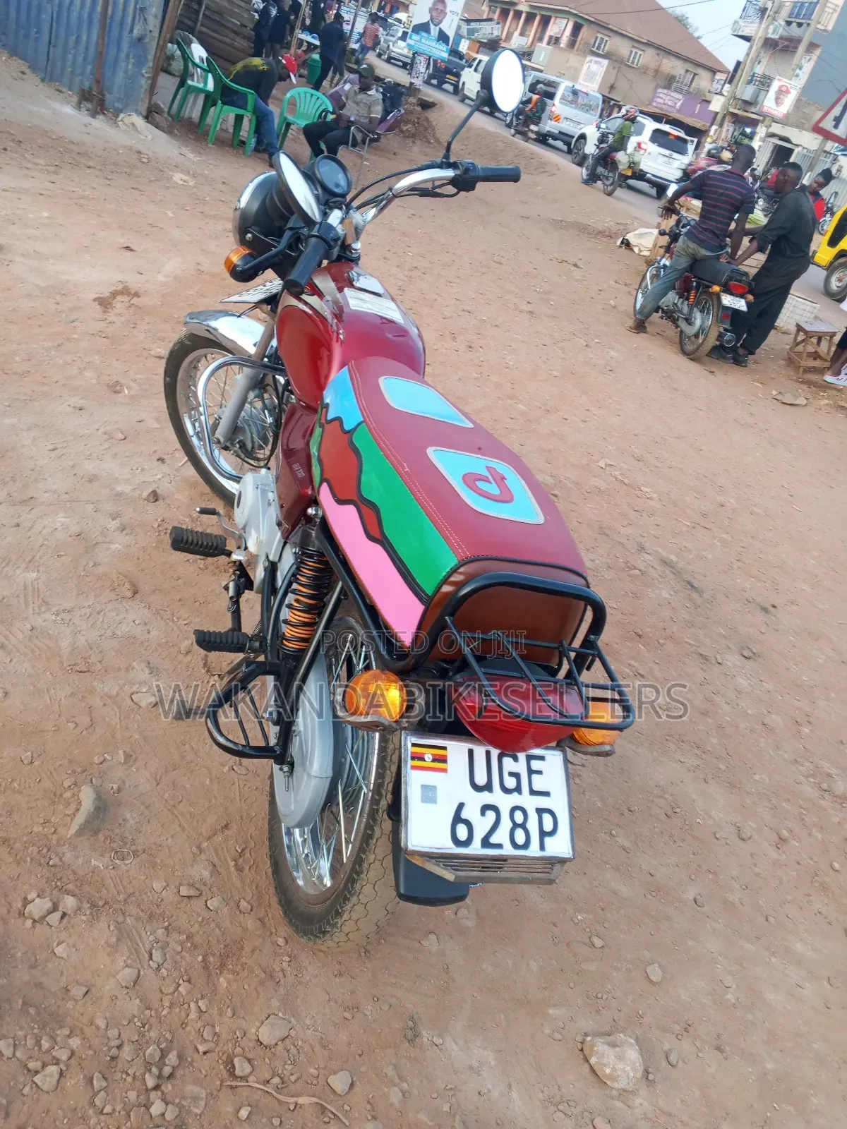 Bajaj Boxer 2024 Red