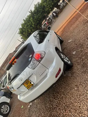 Toyota Harrier 2.4 2012 White