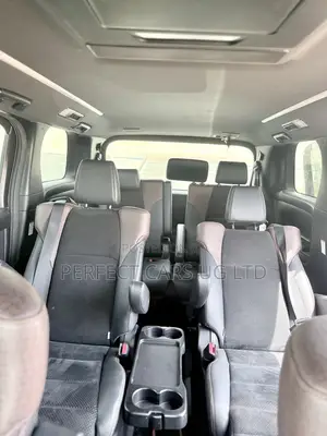 Toyota Alphard 2.5 Petrol AWD 2017 Off white