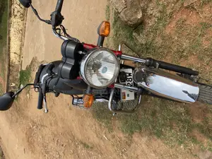 Hero Hunter 125 2022 Red