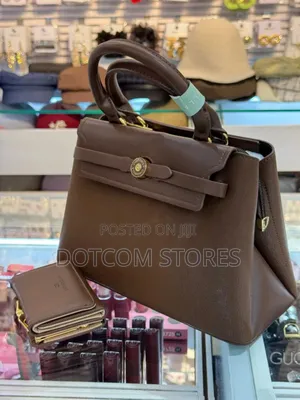 Chris Bella Hands Bags