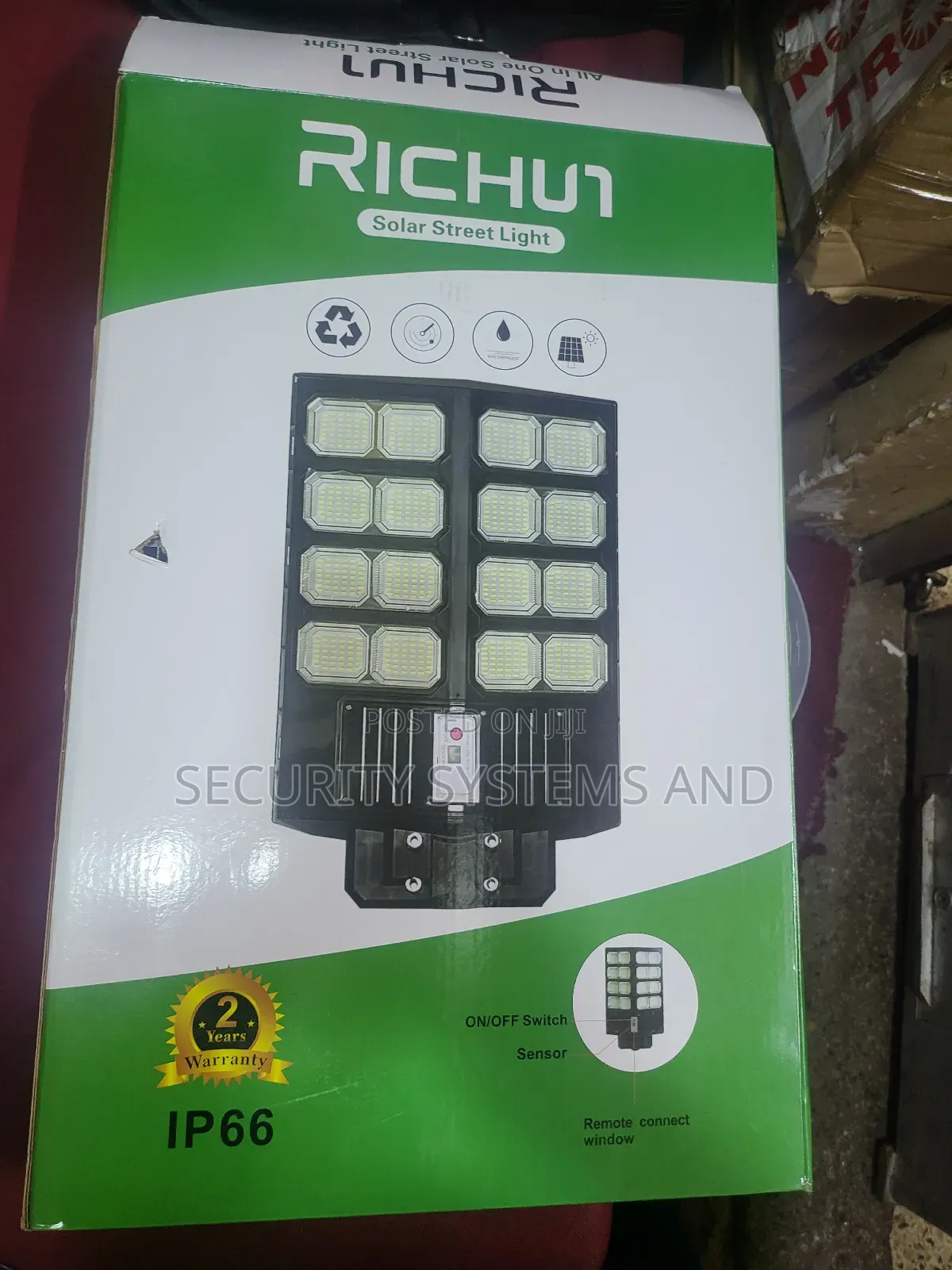 Solar Street Light 800 Watts With Motion Sensor And Remote