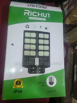 Solar Street Light 800 Watts With Motion Sensor And Remote