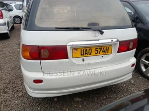 Toyota Ipsum 240i Limited 4WD 2002 White