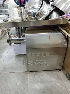 32cm Commercial Meat Mincer Heavy Duty 400 Kg/H - Emp-Tc32