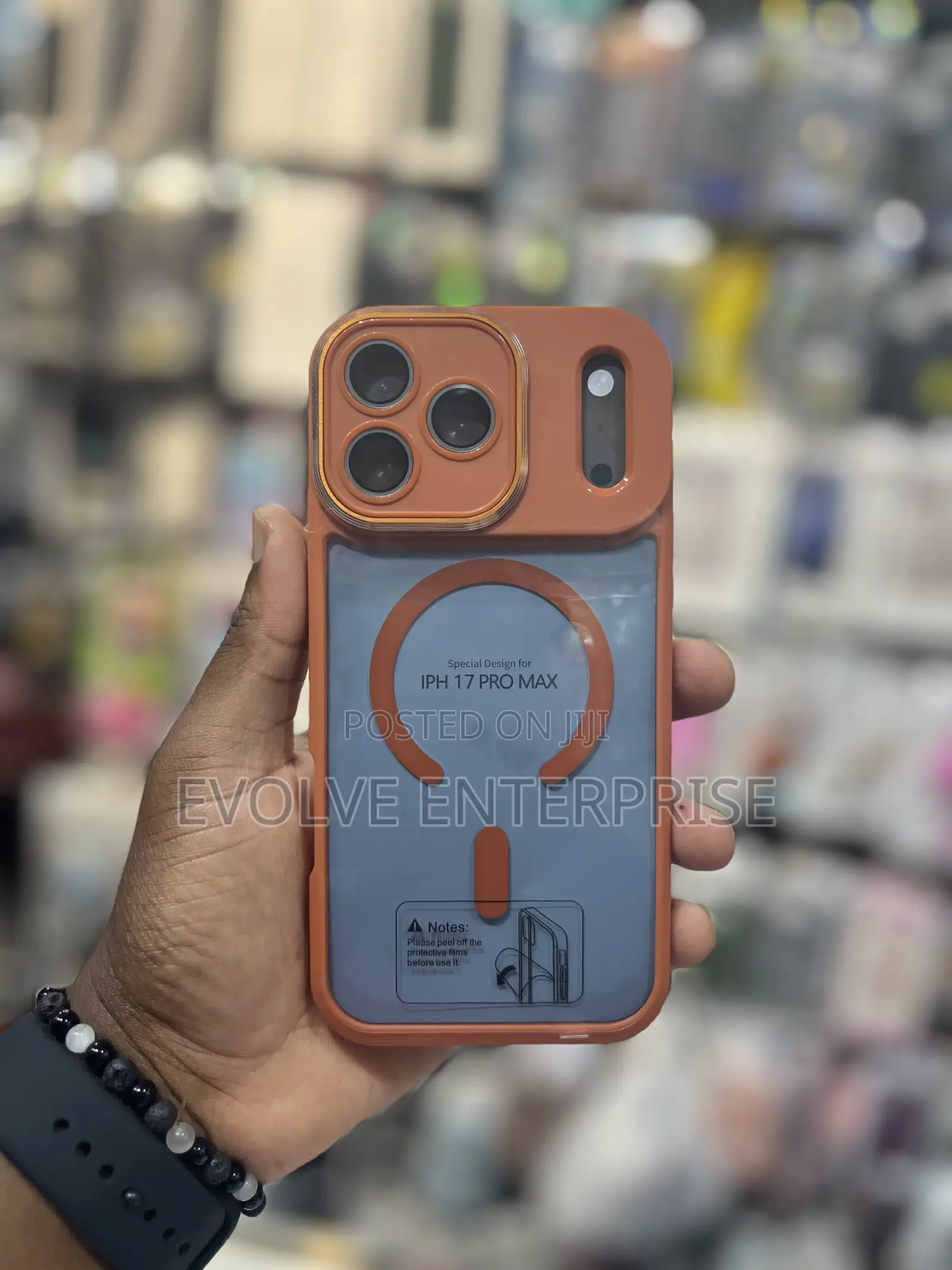 iPhone 17 Pro Max Luxury Cover