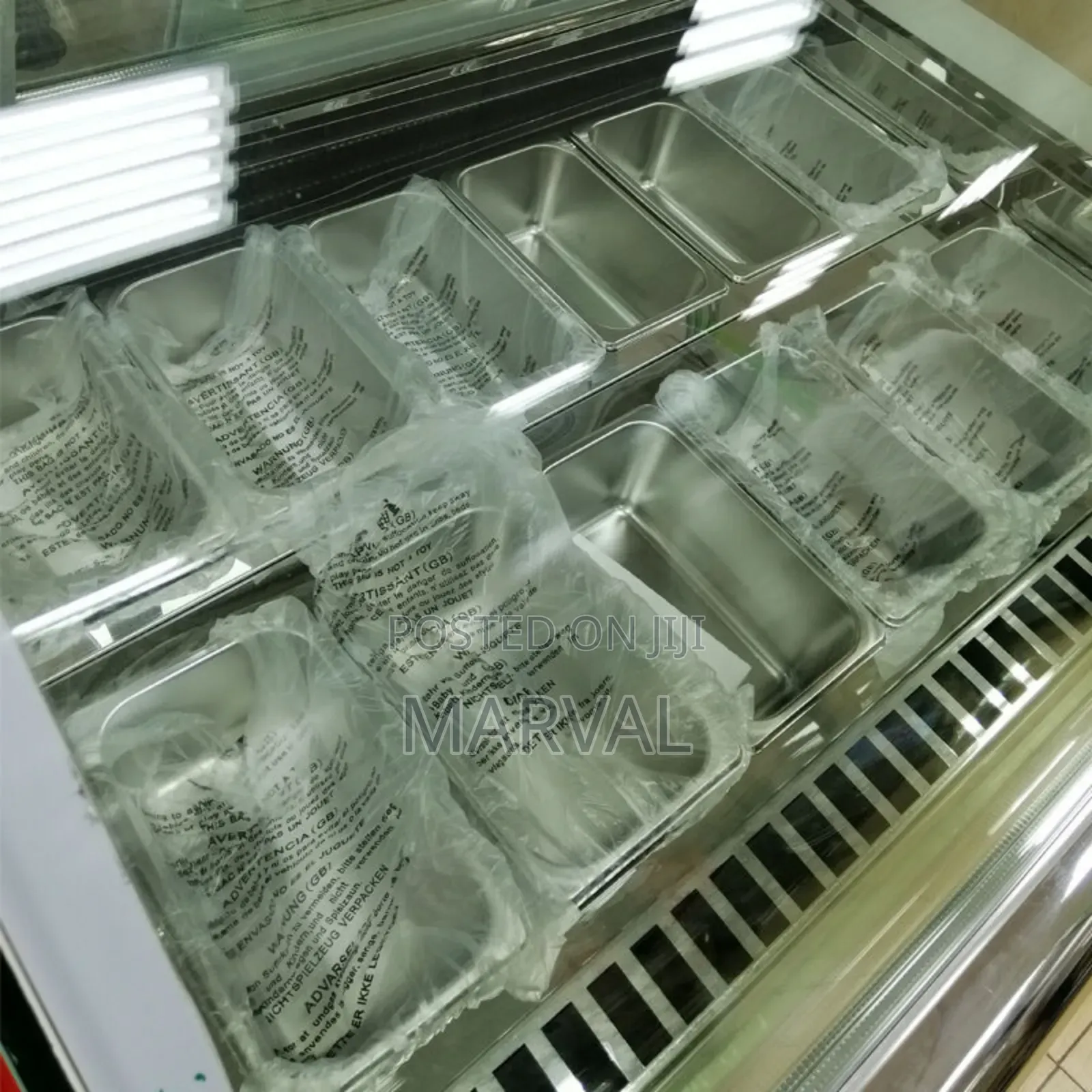 Professional Ice Cream Display Freezer / Machine